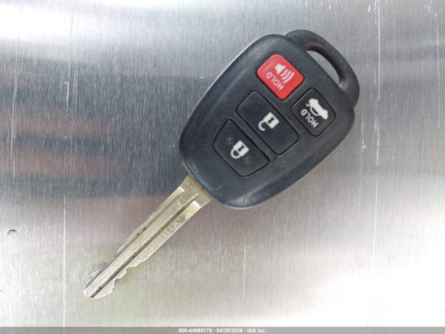 44990176 :رقم المزاد ، 2T1BURHE8KC159892 vin ، 2019 Toyota Corolla Le مزاد بيع