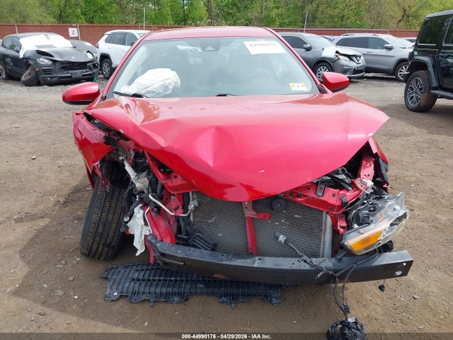 44990176 :رقم المزاد ، 2T1BURHE8KC159892 vin ، 2019 Toyota Corolla Le مزاد بيع