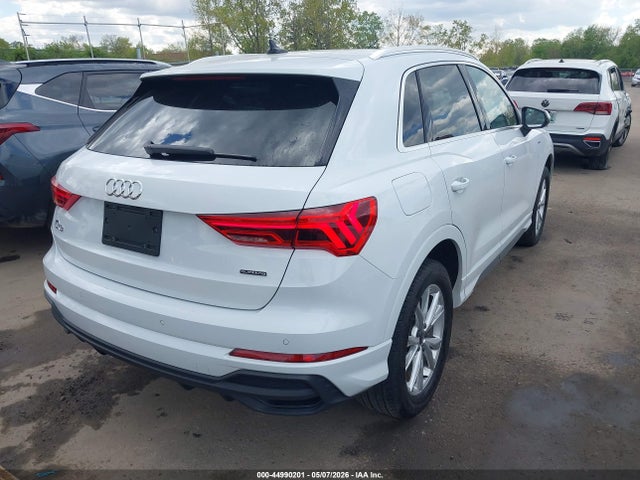 Продаж на аукціоні авто 2024 Audi Q3 Premium 45 Tfsi S Line Quattro Tiptronic, vin: WA1DECF36R1046682, номер лоту: 44990201