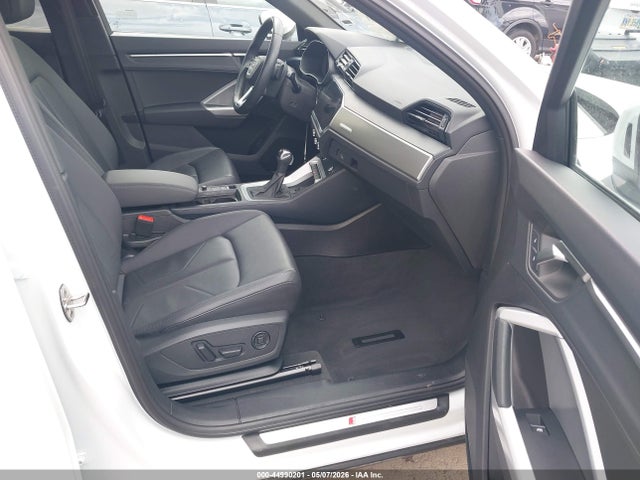 Продаж на аукціоні авто 2024 Audi Q3 Premium 45 Tfsi S Line Quattro Tiptronic, vin: WA1DECF36R1046682, номер лоту: 44990201