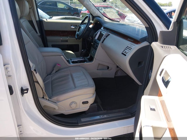 2011 Ford Flex Limited მანქანა იყიდება აუქციონზე, vin: 2FMGK5DC6BBD15442, აუქციონის ნომერი: 44990203