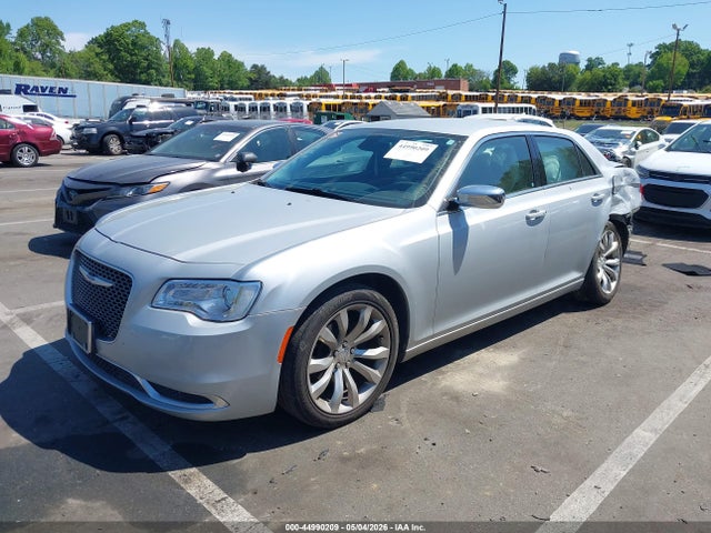 44990209 :رقم المزاد ، 2C3CCAAG0KH667174 vin ، 2019 Chrysler 300 Touring مزاد بيع