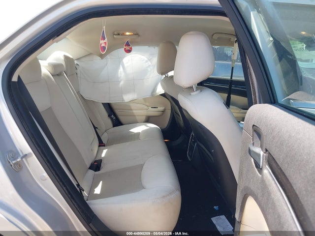 44990209 :رقم المزاد ، 2C3CCAAG0KH667174 vin ، 2019 Chrysler 300 Touring مزاد بيع
