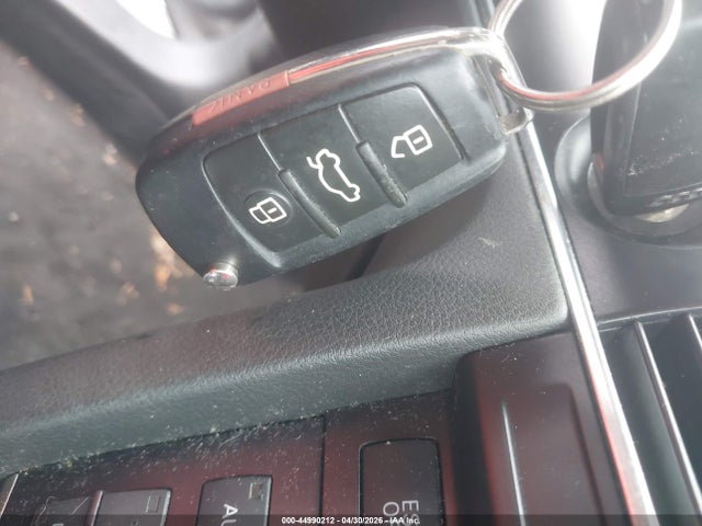 44990212 :رقم المزاد ، WAUDH74F88N045006 vin ، 2008 Audi A6 3.2 مزاد بيع