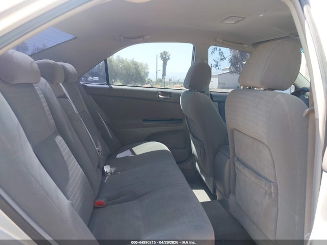 Продаж на аукціоні авто 2005 Toyota Camry Le, vin: 4T1BE32K55U587155, номер лоту: 44990215