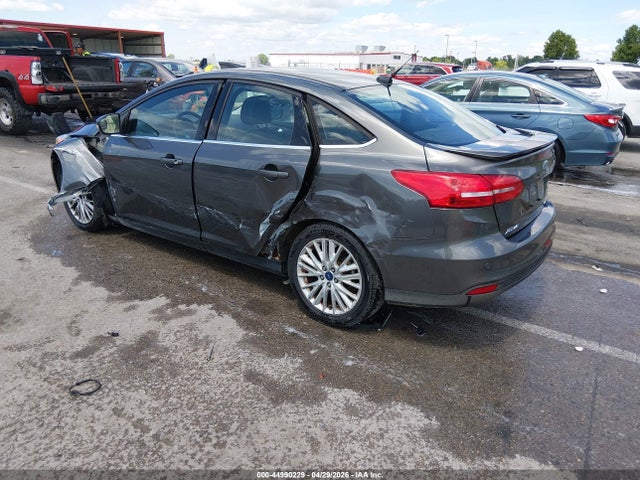 2017 Ford Focus Titanium მანქანა იყიდება აუქციონზე, vin: 1FADP3J23HL260519, აუქციონის ნომერი: 44990229