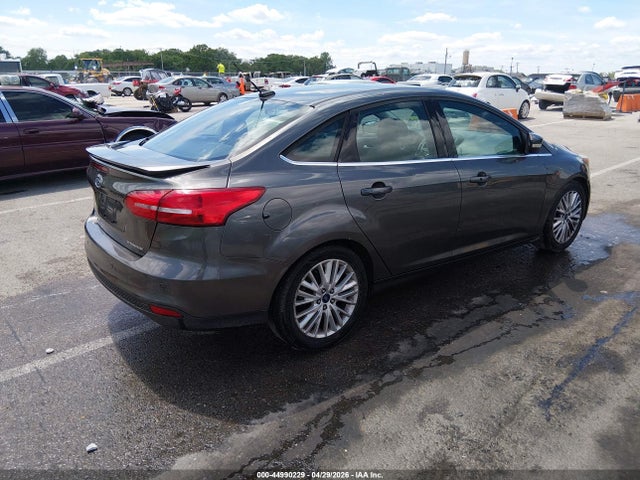 2017 Ford Focus Titanium მანქანა იყიდება აუქციონზე, vin: 1FADP3J23HL260519, აუქციონის ნომერი: 44990229