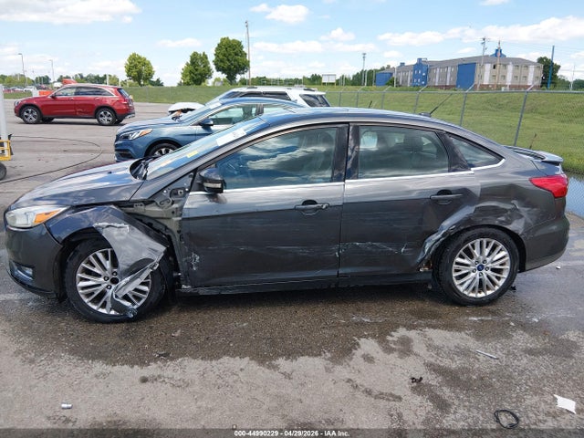 2017 Ford Focus Titanium მანქანა იყიდება აუქციონზე, vin: 1FADP3J23HL260519, აუქციონის ნომერი: 44990229