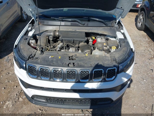 44990238 :رقم المزاد ، 3C4NJDBN5PT551136 vin ، 2023 Jeep Compass Latitude 4x4 مزاد بيع