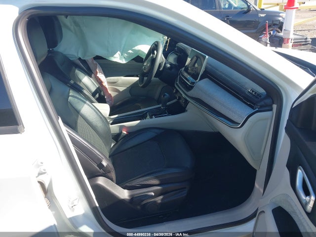 44990238 :رقم المزاد ، 3C4NJDBN5PT551136 vin ، 2023 Jeep Compass Latitude 4x4 مزاد بيع