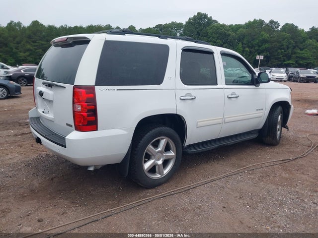 44990266 :رقم المزاد ، 1GNSCBE09BR240688 vin ، 2011 Chevrolet Tahoe Lt مزاد بيع