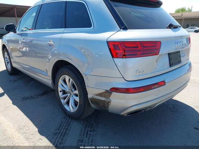 44990298 :رقم المزاد ، WA1LHAF79KD019037 vin ، 2019 Audi Q7 45 Premium مزاد بيع