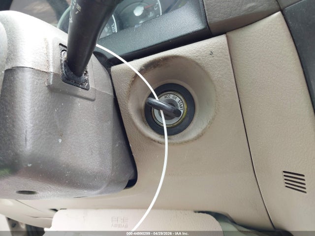 44990299 :رقم المزاد ، KNDJD735985769345 vin ، 2008 Kia Sorento Lx مزاد بيع