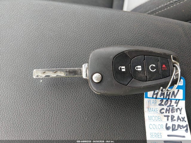 KL77LGE24RC211557 Chevrolet Trax Fwd 1rs