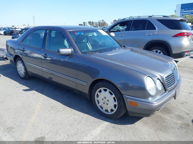 Продажа на аукционе авто 1997 Mercedes-benz E 320, vin: WDBJF55F9VA409305, номер лота: 44990338