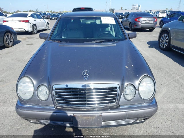 44990338 :رقم المزاد ، WDBJF55F9VA409305 vin ، 1997 Mercedes-benz E 320 مزاد بيع