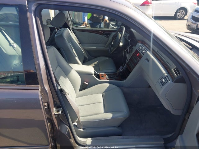 44990338 :رقم المزاد ، WDBJF55F9VA409305 vin ، 1997 Mercedes-benz E 320 مزاد بيع