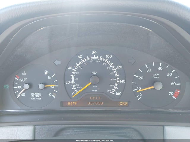 44990338 :رقم المزاد ، WDBJF55F9VA409305 vin ، 1997 Mercedes-benz E 320 مزاد بيع