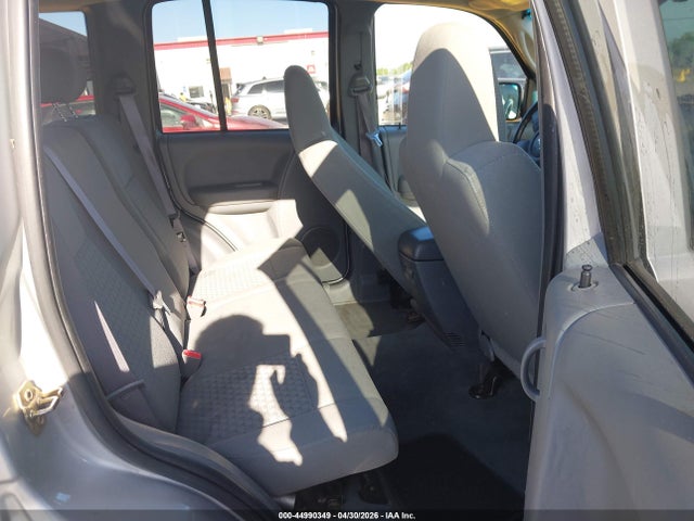 44990349 :رقم المزاد ، 1J4GL48K06W262734 vin ، 2006 Jeep Liberty Sport مزاد بيع