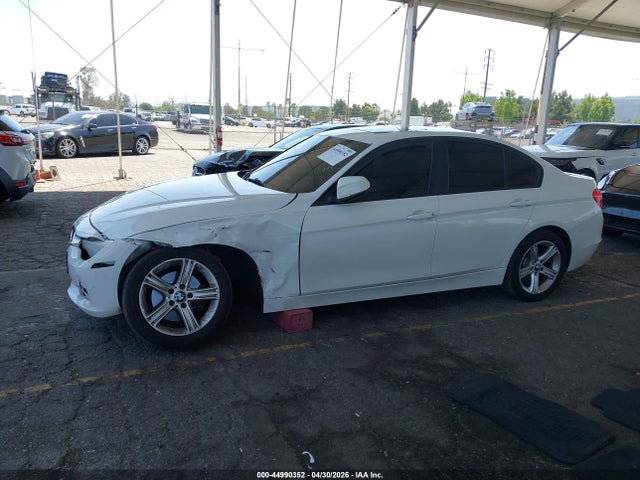 WBA3C1C51FK122037 BMW 328I