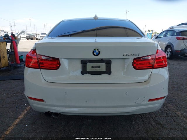WBA3C1C51FK122037 BMW 328I