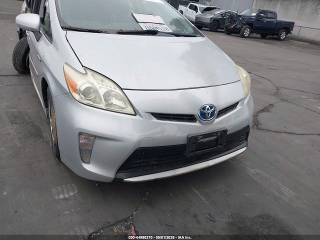 44990370 :رقم المزاد ، JTDKN3DUXF0401539 vin ، 2015 Toyota Prius Two مزاد بيع