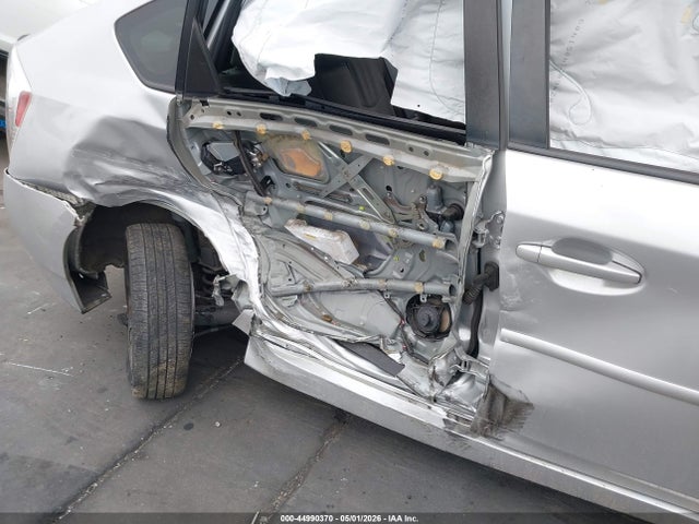 44990370 :رقم المزاد ، JTDKN3DUXF0401539 vin ، 2015 Toyota Prius Two مزاد بيع