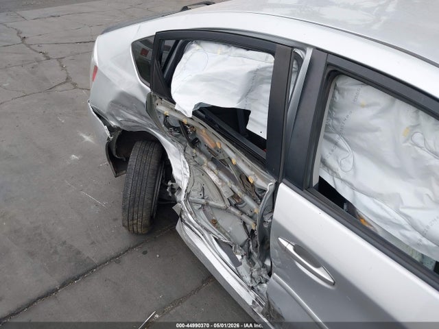 44990370 :رقم المزاد ، JTDKN3DUXF0401539 vin ، 2015 Toyota Prius Two مزاد بيع