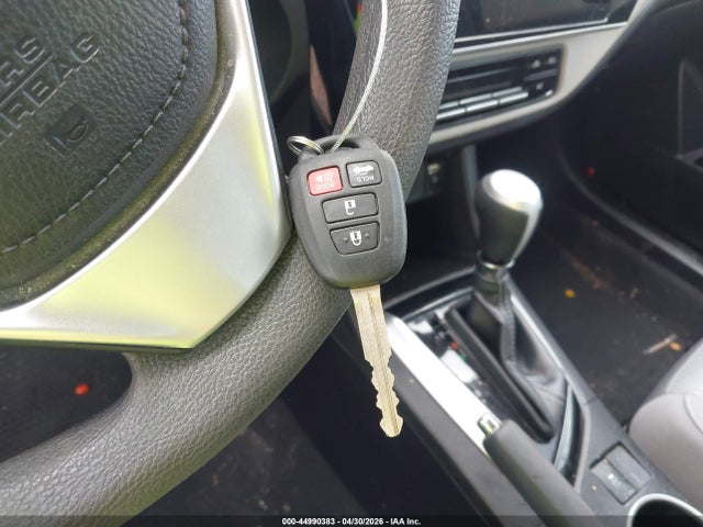 Продажа на аукционе авто 2019 Toyota Corolla Le, vin: 5YFBURHE9KP948892, номер лота: 44990383