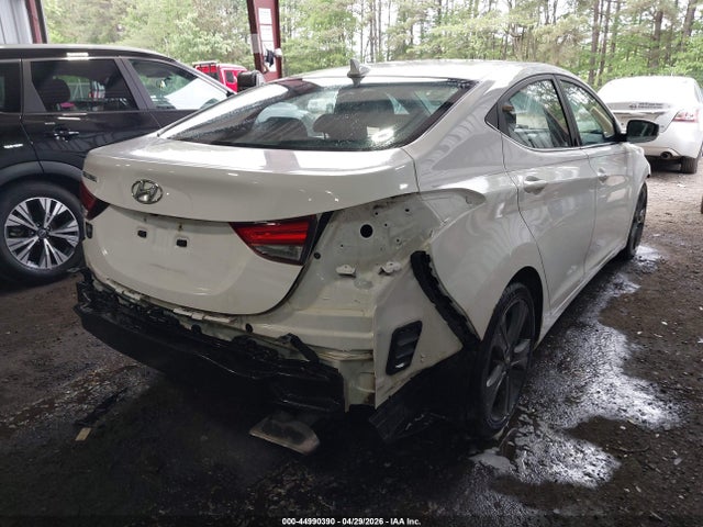 2015 Hyundai Elantra Sport მანქანა იყიდება აუქციონზე, vin: KMHDH4AH2FU231386, აუქციონის ნომერი: 44990390