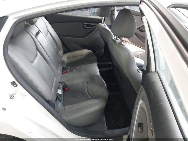 2015 Hyundai Elantra Sport მანქანა იყიდება აუქციონზე, vin: KMHDH4AH2FU231386, აუქციონის ნომერი: 44990390