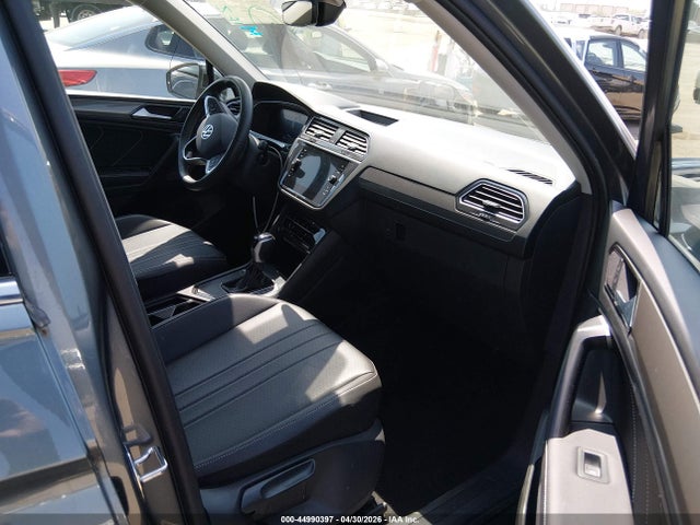 3VV3B7AX6PM122950 Volkswagen Tiguan 2.0t Se