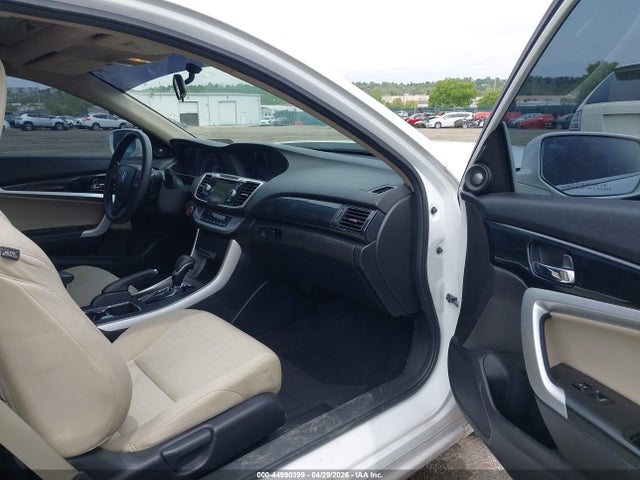 44990399 :رقم المزاد ، 1HGCT1B79FA004086 vin ، 2015 Honda Accord Ex مزاد بيع