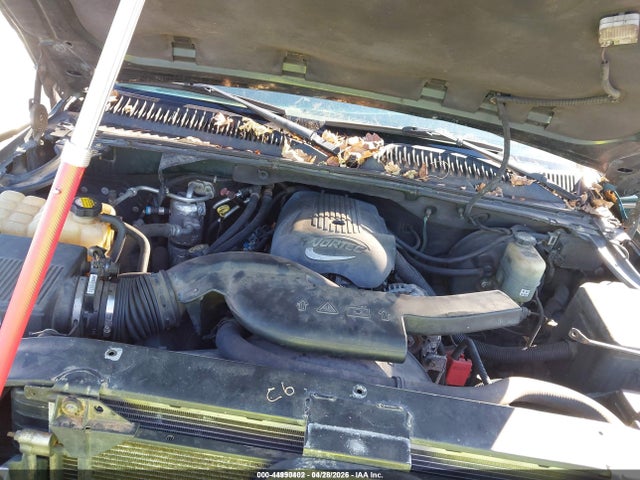 Aukcja sprzedaży 2001 Chevrolet Suburban Ls, vin: 3GNFK16T81G261103, numer aukcji: 44990402