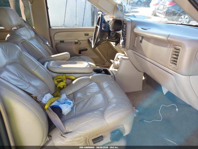 Aukcja sprzedaży 2001 Chevrolet Suburban Ls, vin: 3GNFK16T81G261103, numer aukcji: 44990402