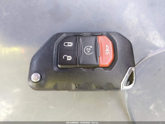 Продаж на аукціоні авто 2021 Jeep Wrangler Unlimited Sport S 4x4, vin: 1C4HJXDGXMW522671, номер лоту: 44990405