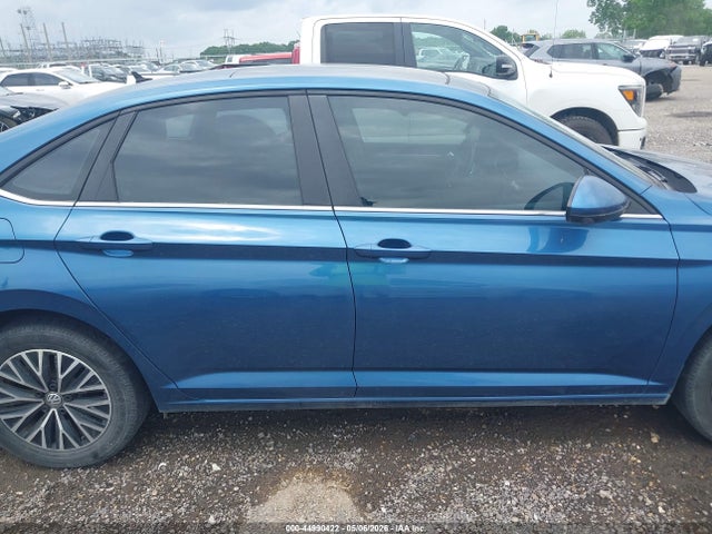 2019 Volkswagen Jetta 1.4t R-line/1.4t S/1.4t Se მანქანა იყიდება აუქციონზე, vin: 3VWCB7BU9KM164635, აუქციონის ნომერი: 44990422