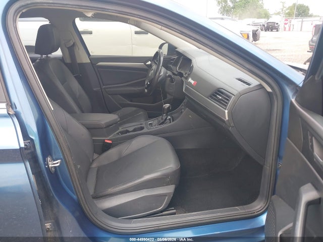 2019 Volkswagen Jetta 1.4t R-line/1.4t S/1.4t Se მანქანა იყიდება აუქციონზე, vin: 3VWCB7BU9KM164635, აუქციონის ნომერი: 44990422