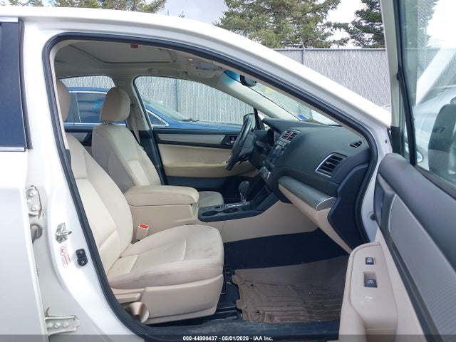 44990437 :رقم المزاد ، 4S3BNAD61H3023649 vin ، 2017 Subaru Legacy 2.5i Premium مزاد بيع