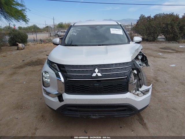44990445 :رقم المزاد ، JA4J3TA87NZ026674 vin ، 2022 Mitsubishi Outlander Es 2.5 2wd مزاد بيع