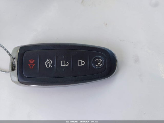 1FMCU9J94HUB10262 Ford Escape Titanium