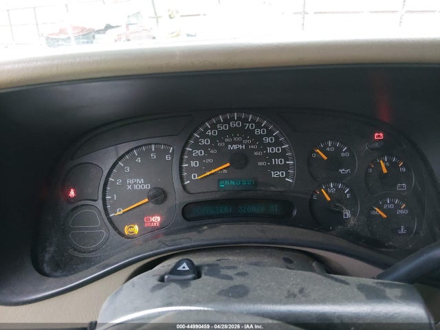 2004 Chevrolet Silverado 1500 Lt მანქანა იყიდება აუქციონზე, vin: 2GCEK19T941378377, აუქციონის ნომერი: 44990459