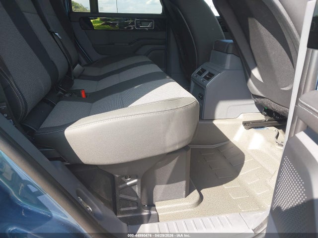Продажа на аукционе авто 2024 Ineos Grenadier Fieldmaster Edition/trialmaster Edition, vin: SC6GM1CA5RF015876, номер лота: 44990476