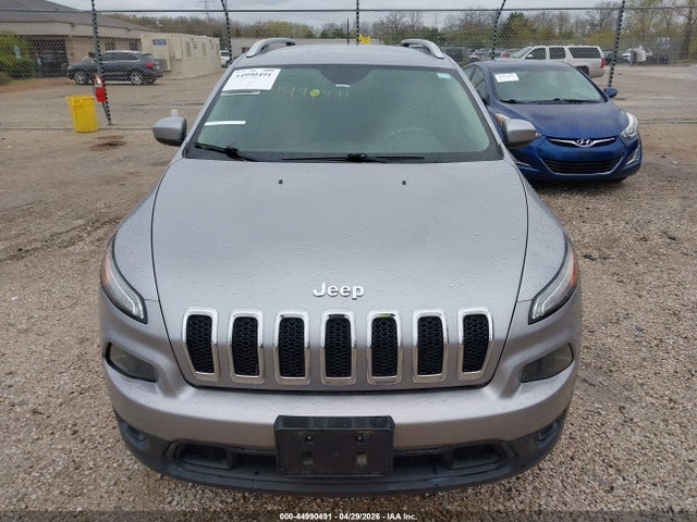 2018 Jeep Cherokee Latitude Fwd მანქანა იყიდება აუქციონზე, vin: 1C4PJLCB6JD536875, აუქციონის ნომერი: 44990491