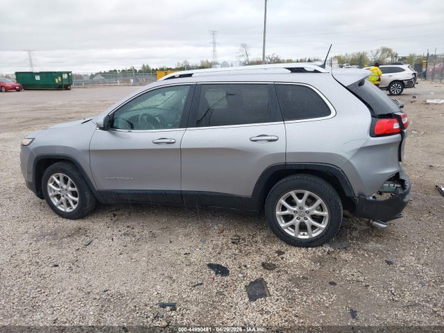 2018 Jeep Cherokee Latitude Fwd მანქანა იყიდება აუქციონზე, vin: 1C4PJLCB6JD536875, აუქციონის ნომერი: 44990491