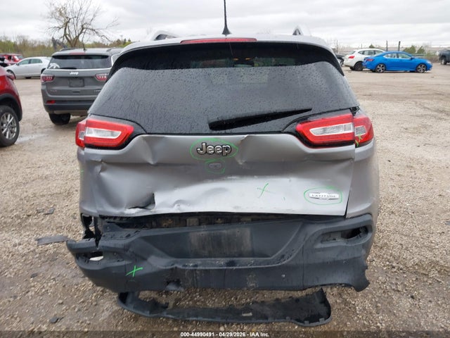 2018 Jeep Cherokee Latitude Fwd მანქანა იყიდება აუქციონზე, vin: 1C4PJLCB6JD536875, აუქციონის ნომერი: 44990491