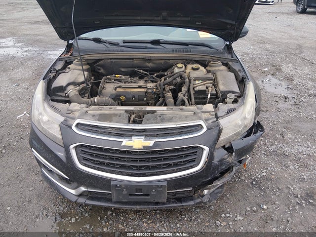 44990507 :رقم المزاد ، 1G1PE5SB7F7111049 vin ، 2015 Chevrolet Cruze 2lt Auto مزاد بيع
