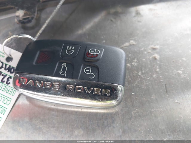 Land Rover Range Rover 5.0l V8 Supercharged 2017 SALGS2FE8HA328966 Image 11
