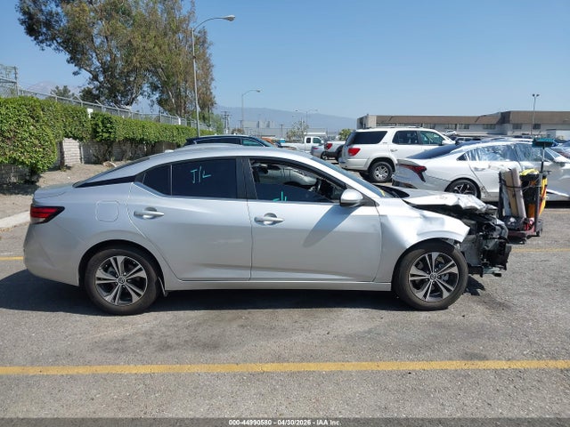 3N1AB8CV3NY241880 Nissan Sentra Sv Xtronic Cvt