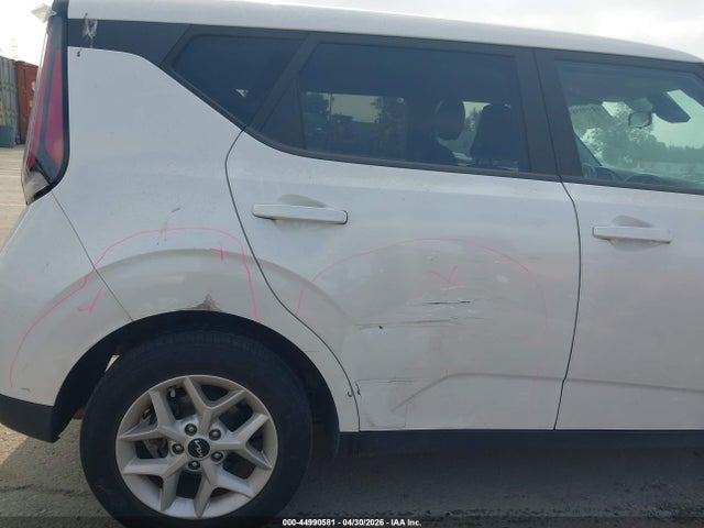 KNDJ23AU1P7851629 KIA SOUL LX
